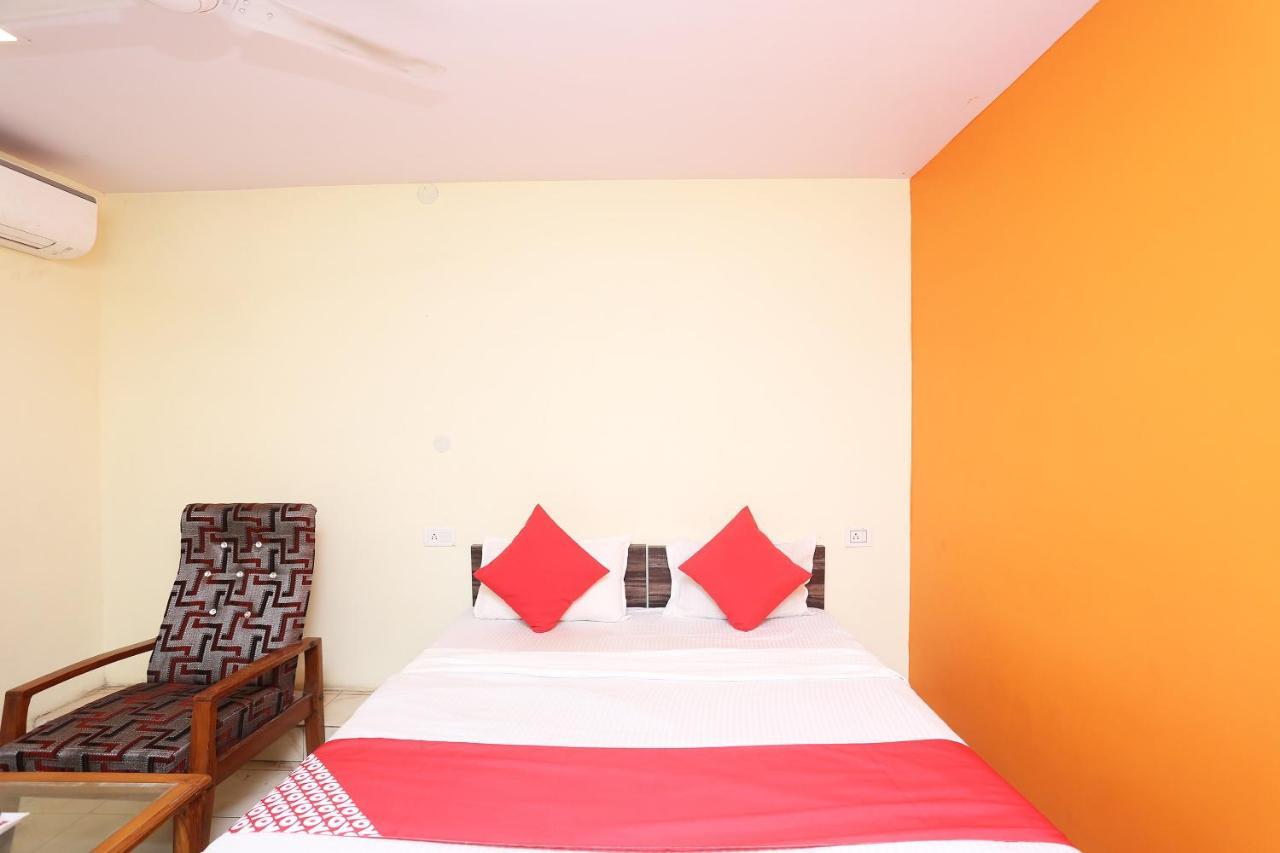 Oyo 37533 Hotel Ashirwad Jabalpur Εξωτερικό φωτογραφία